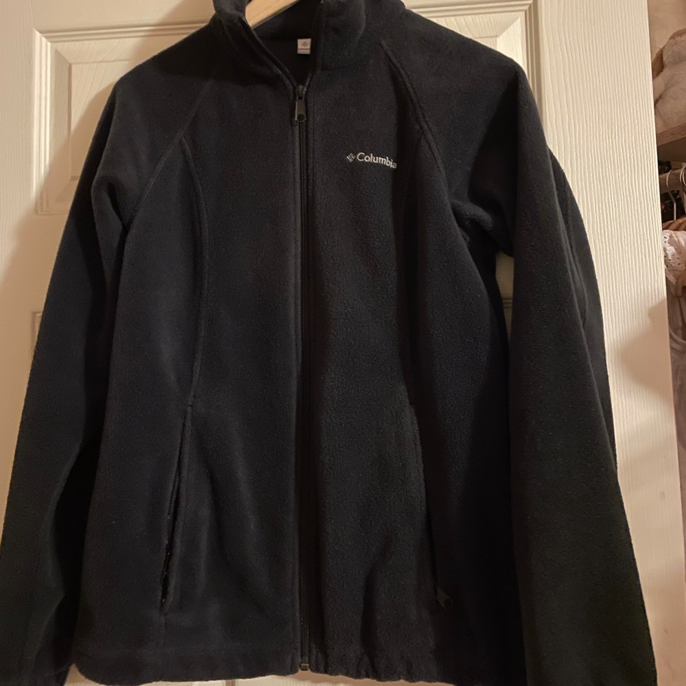 Columbia women’s sweater